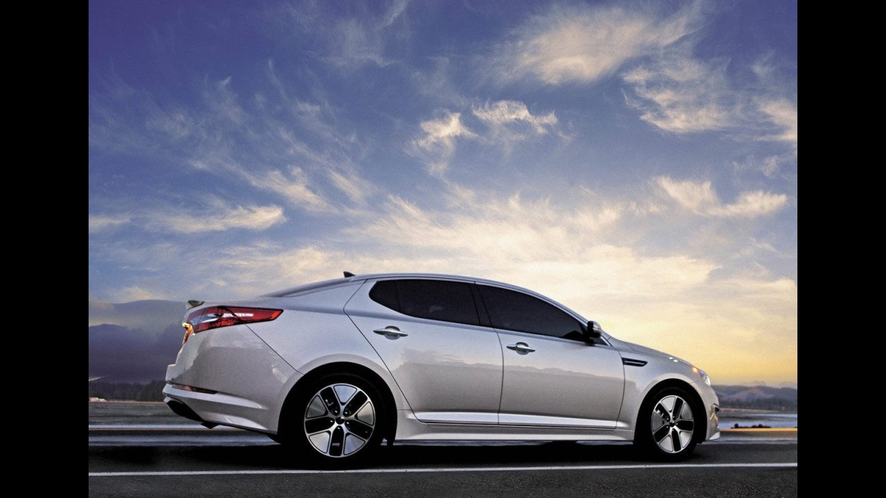 Los Angeles: Kia apresenta o Optima Híbrido