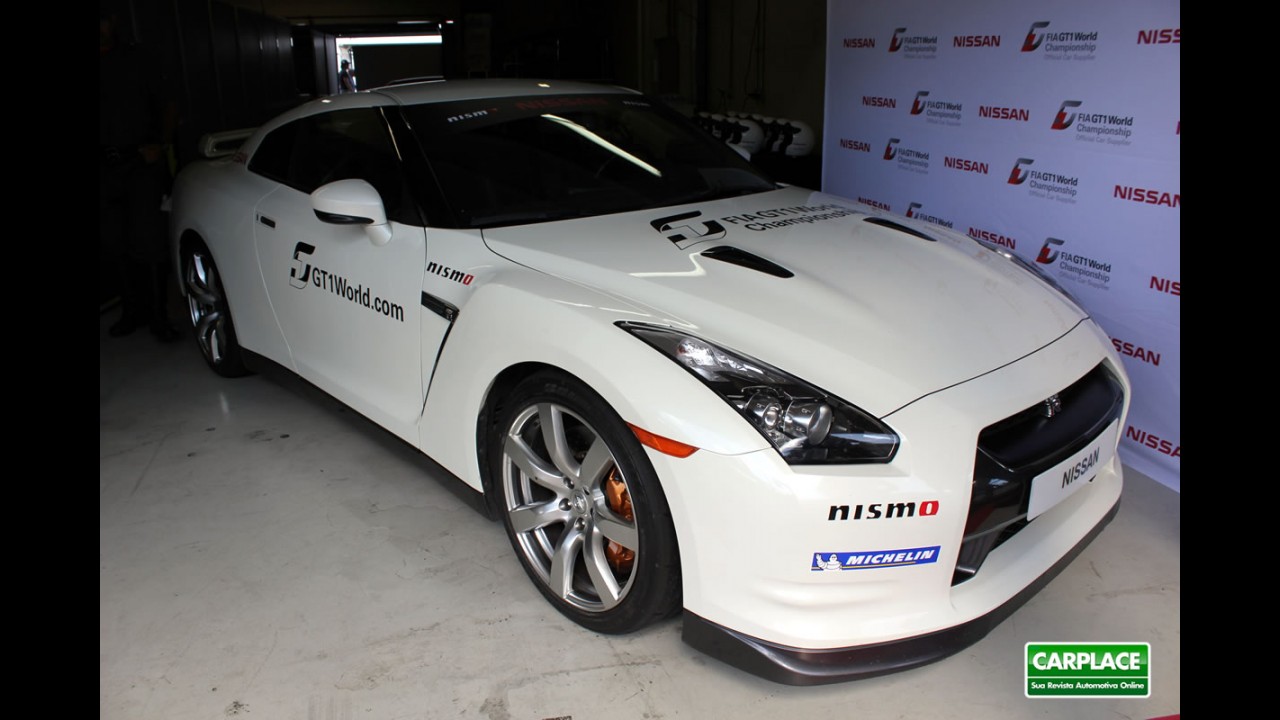 Fotos: Nissan GT-R no FIA GT1 World Championship em Interlagos