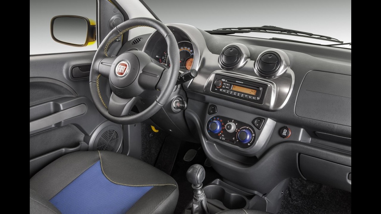 Fiat Uno faz alusão à Copa do Mundo com série especial Rua por R$ 33.590