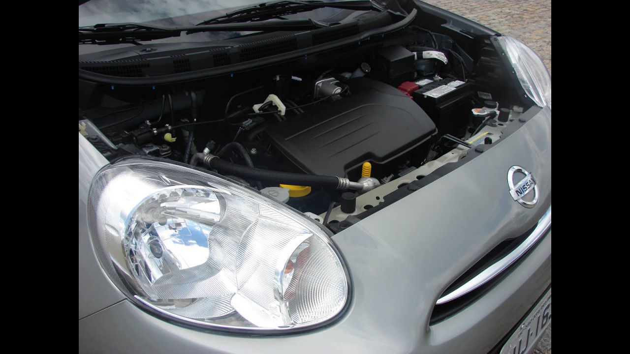 Avaliação - Nissan March 1.0 16V Flex 2011