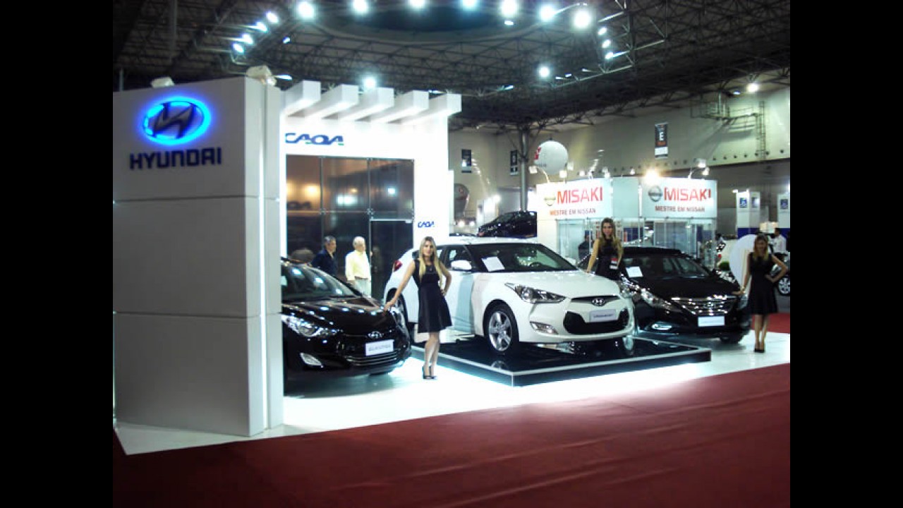 Hyundai expõe Veloster e Elantra na 3ª Bienal do Automóvel de Belo Horizonte