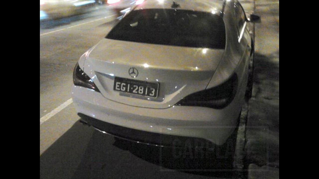 Flagra: candidato a nacional, Mercedes CLA já roda limpo no Brasil