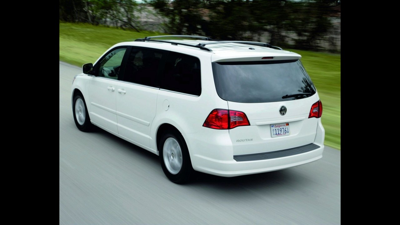 Volkswagen deverá encerrar produção da minivan Routan no Canadá