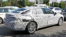 2017 Opel Insignia casus fotoğrafları