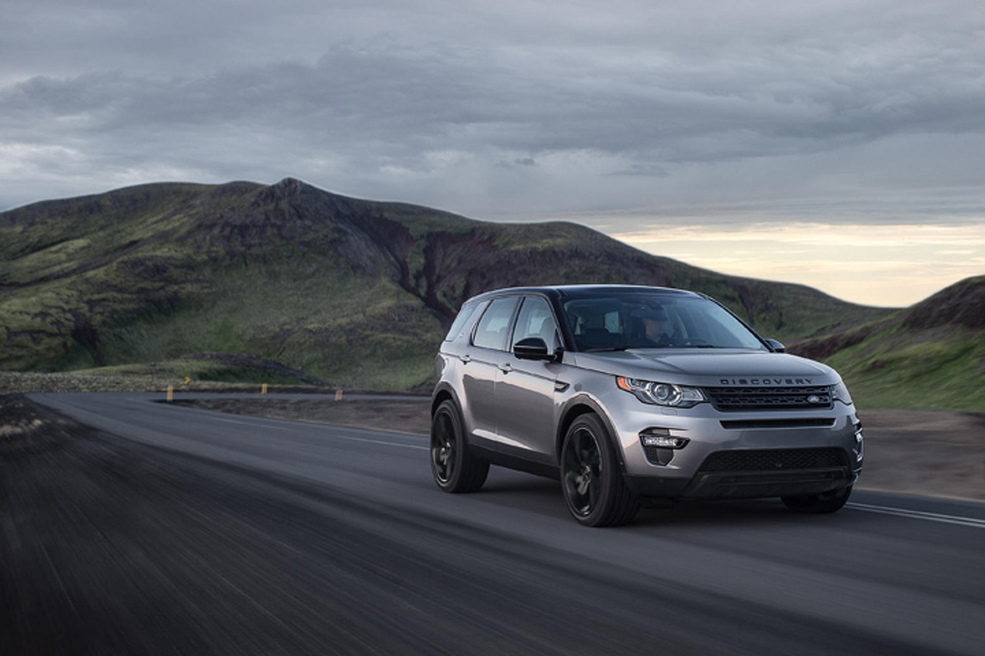 Handsome New Land Rover Discovery Sport Breaks Cover