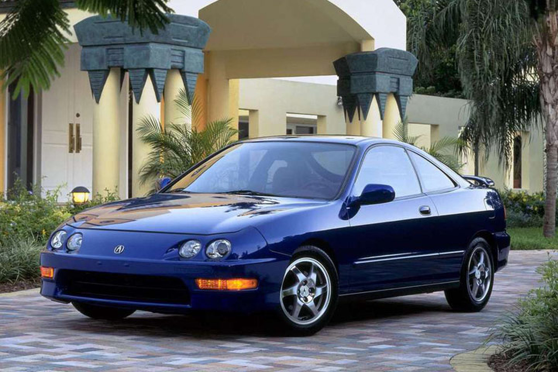 10 Cars that Defined the '90s