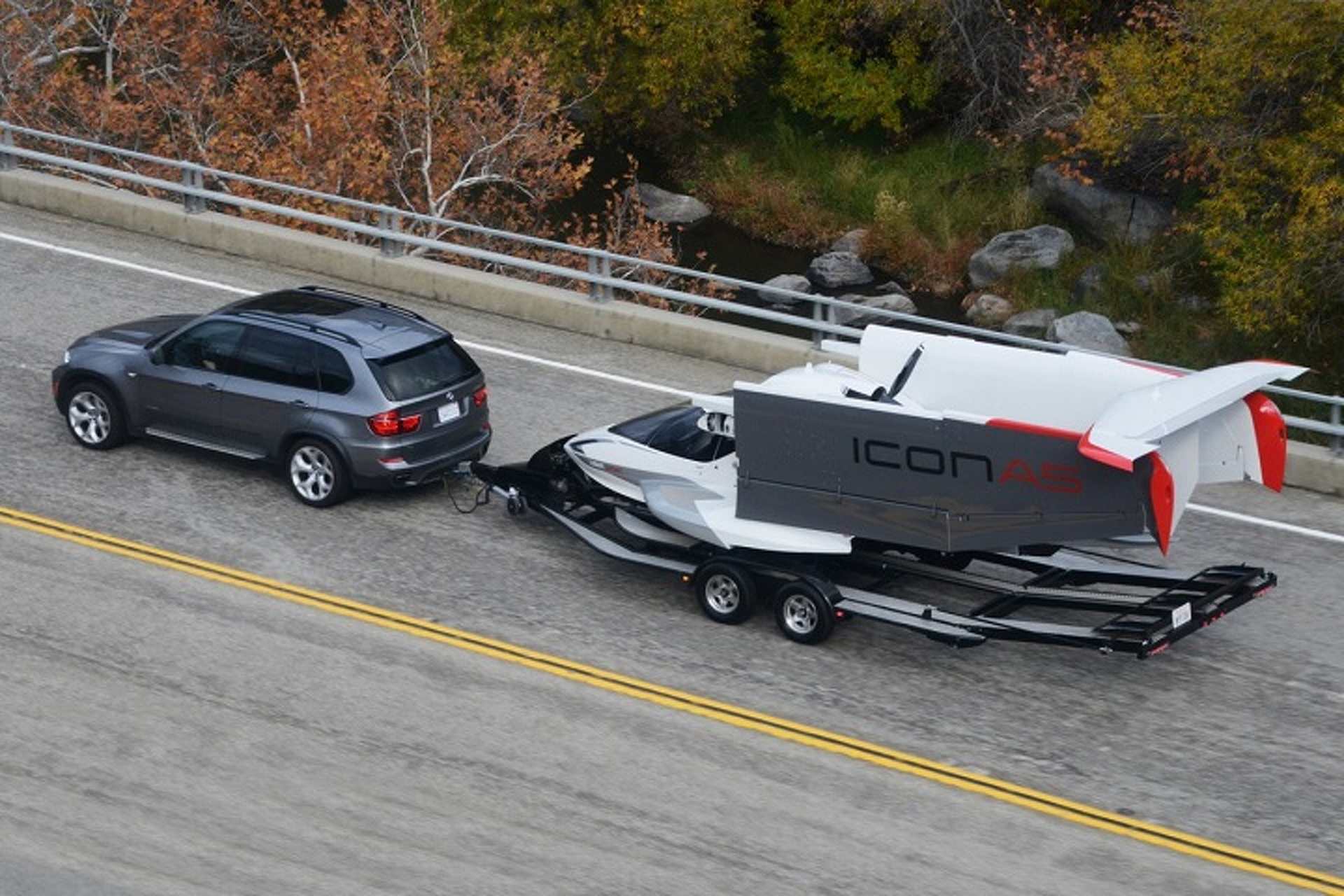 This Private Plane is So Small It Will Fit in Your Driveway