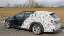 2018 Opel Insignia Country Tourer spy photo
