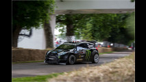 Ken Block auf die Frage, ob er während des berühmten Hillclimbs die Fans jubeln hört oder ihr Feedback mitbekommt …