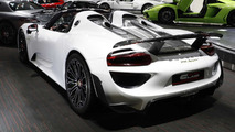 Weissach Paketli Porsche 918 Spyder