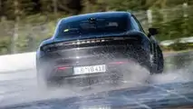 Porsche Taycan EV drift rekoru