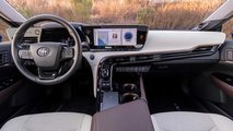 Nuova Toyota Mirai, la prova su strada in anteprima