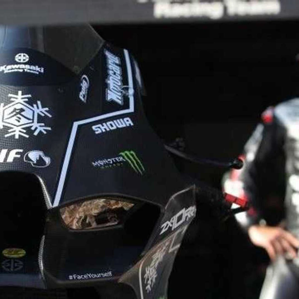 kawasaki-ninja-zx-10rr-wsbk-