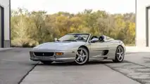 Shaq'ın Ferrari F355 Spider'ı