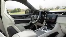 2021 Jaguar F-Pace SVR Kabine