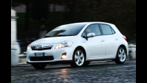 Toyota Auris HSD Executive - TEST