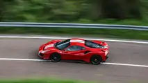 Ferrari 488 Pista, prova sul circuito di Fiorano