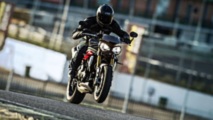 Triumph Announces Pricing on 2016 Speed Triple S and Speed Triple R