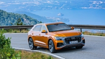 Audi Q8 Lago di Como