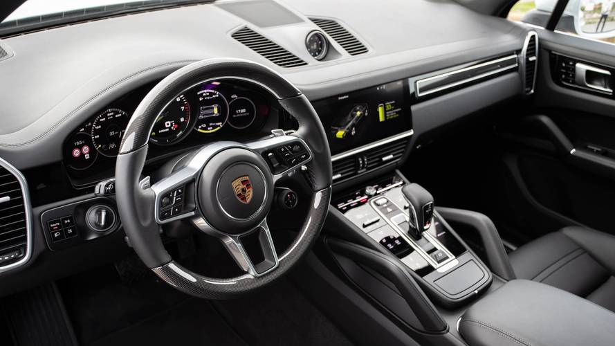 Porsche Cayenne E-Hybrid, la prova