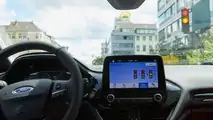 Ford und Vodafone testen Car2X-Technik zur Parkplatzsuche