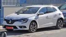 Renault Megane Hybrid Spy Photos