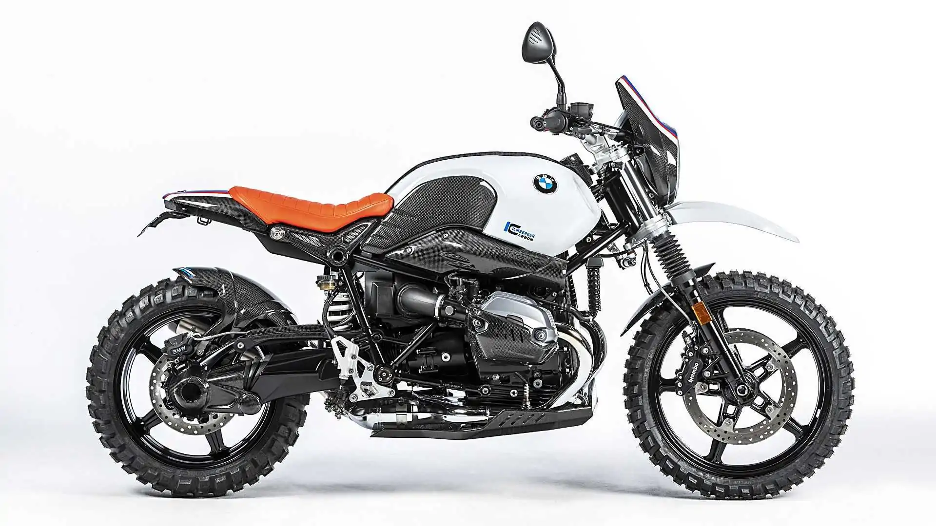 ILMBERGER イルムバーガー　カーボン　RnineT R nineT Ilmberger Carbon Lightens The BMW R nineT Urban G/S