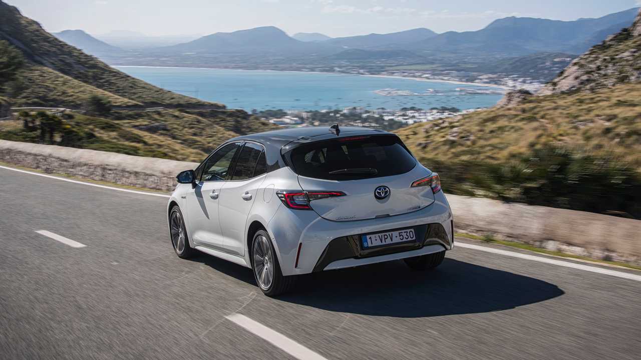 Nuova Toyota Corolla Hybrid