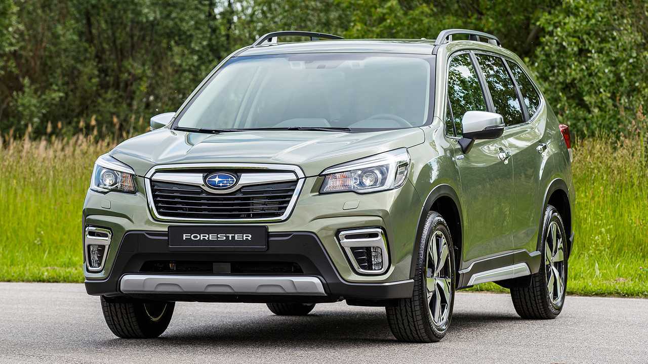 Le nuove auto full hybrid del 2020