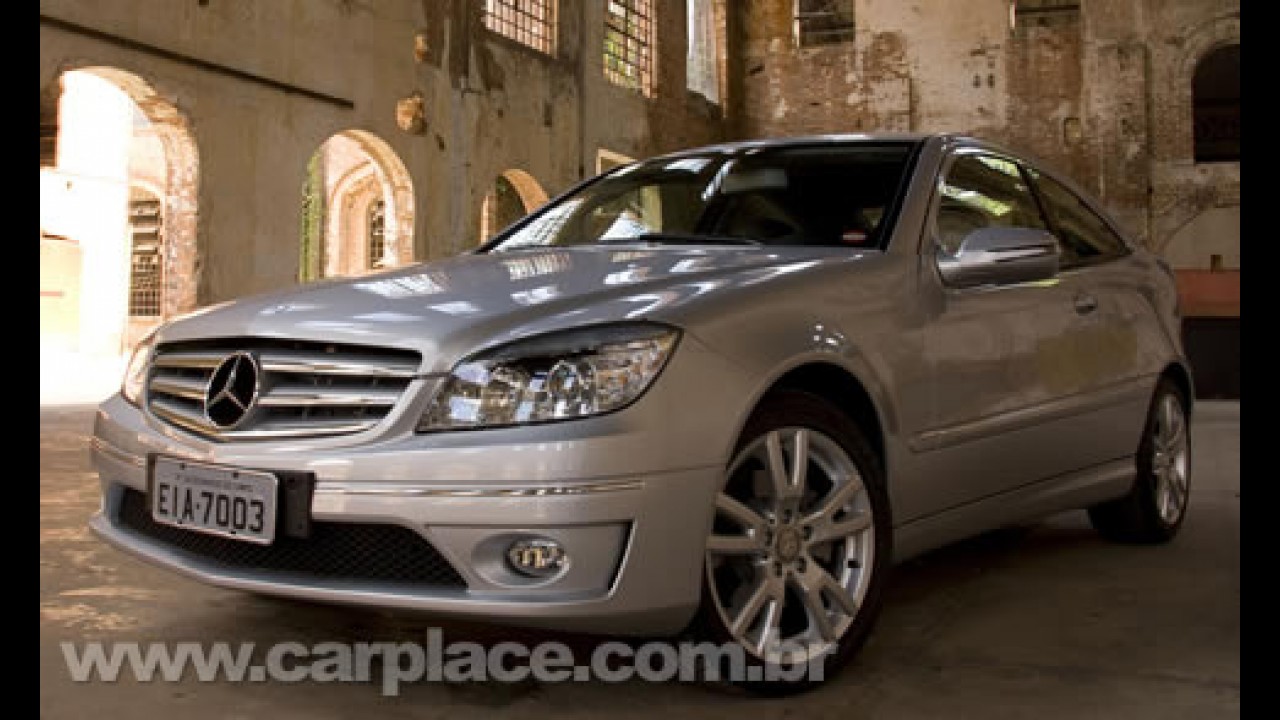 Mercedes Benz passa a vender a CLC 200 Kompressor no Brasil por R$ 124,9 mil