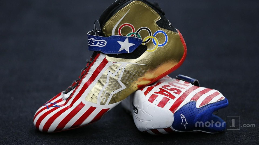 Kurt Busch, Stewart-Haas Racing Chevrolet, Olympic-themed racing shoes