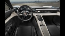 Porsche 600 Beygir Gücündeki Elektrikli Otomobili Mission E'yi Tanıttı