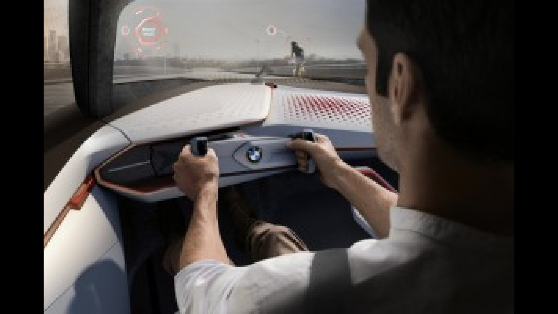 BMW yüzüncü yılını Vision Next 100 Concept modeli ile kutluyor