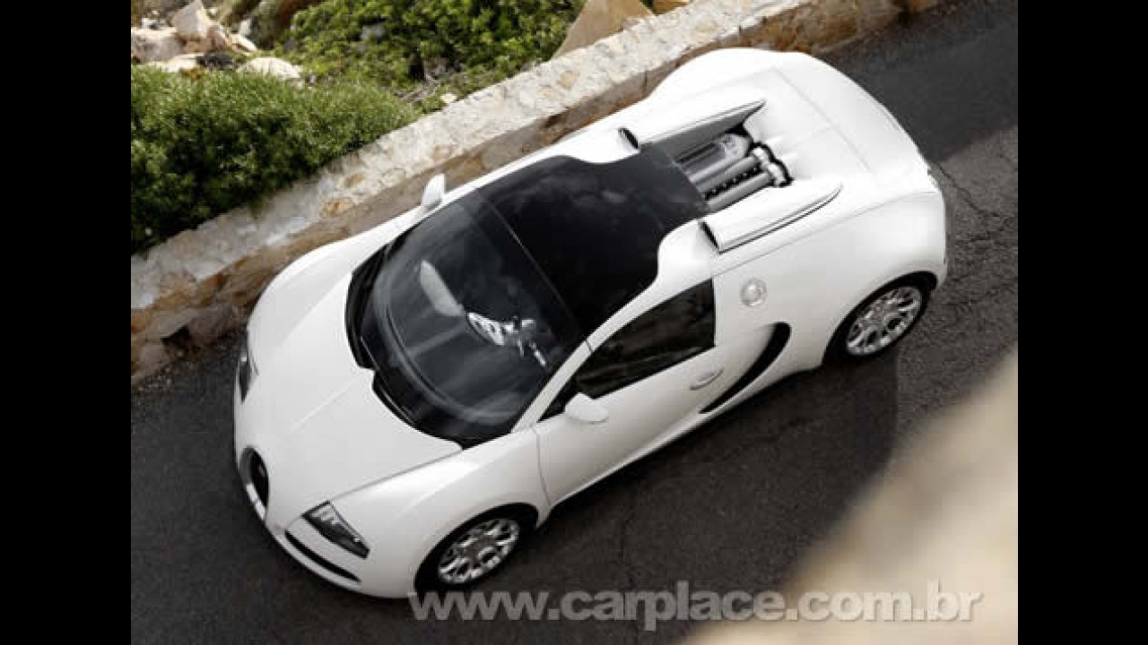Bugatti divulga novas imagens do Veyron Grand Sport 2009 com teto removível