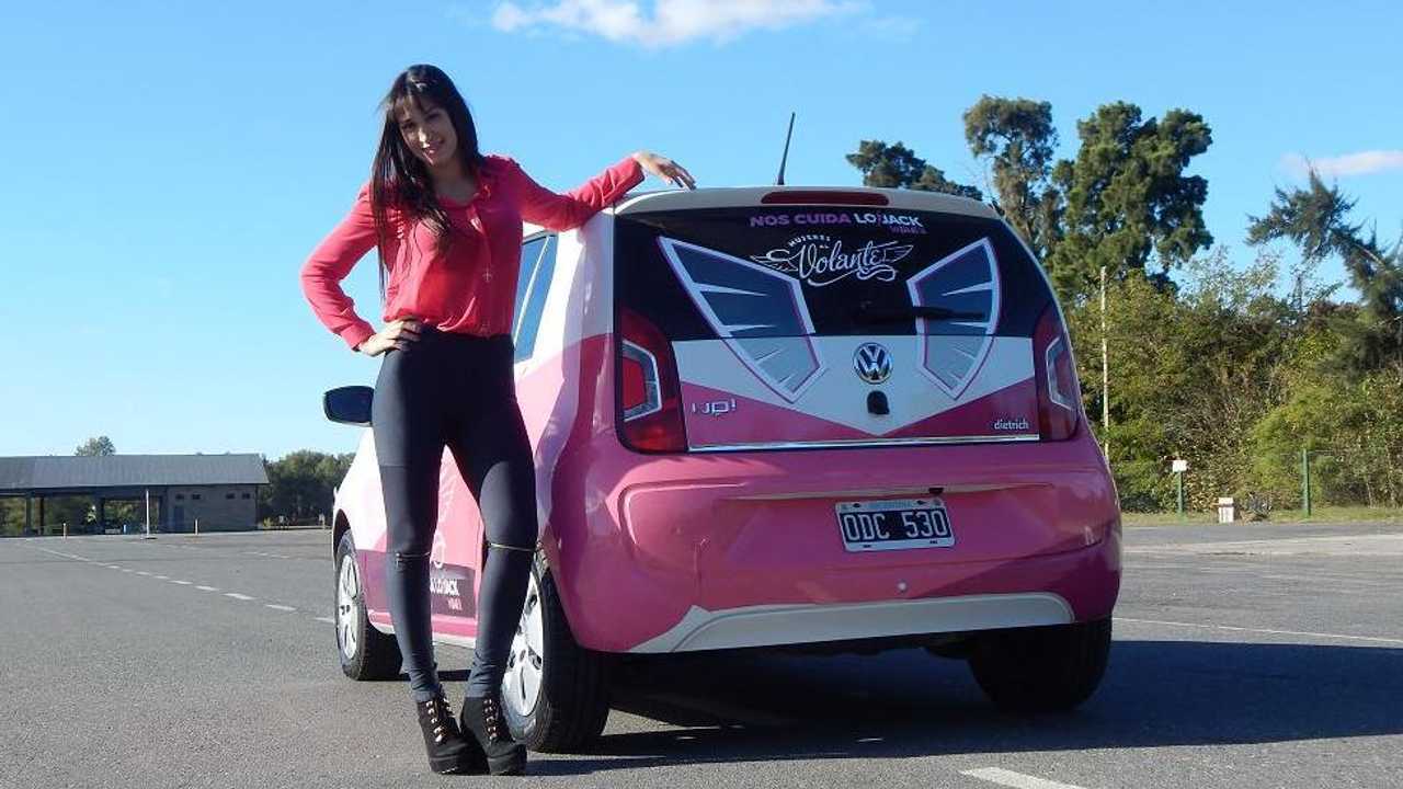 Crítica: VW Up! “Mujeres al Volante”