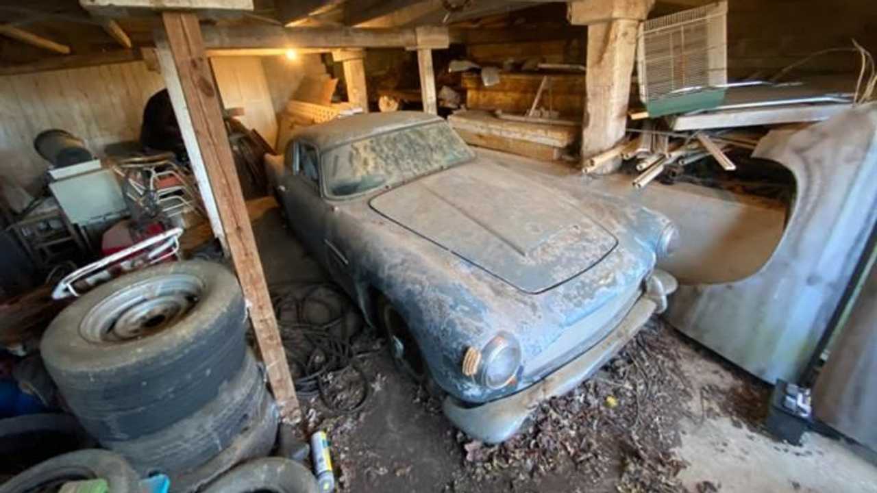 Aston Martin DB4 (1962)