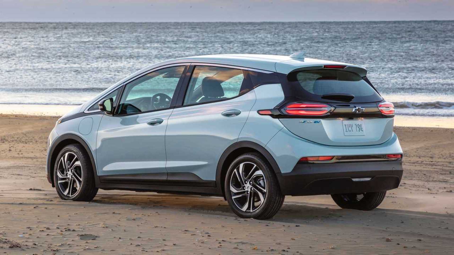 2022-chevrolet-bolt-ev-exterior.jpg