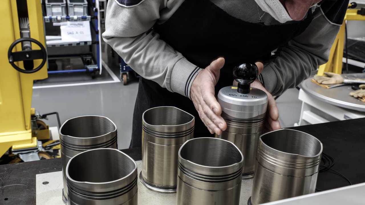 Maserati Nettuno Engine Lab