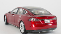 Tesla Model S scale model