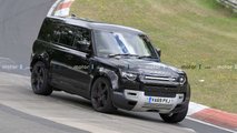 Land Rover Defender V8 nouvelle photo espion (avant)