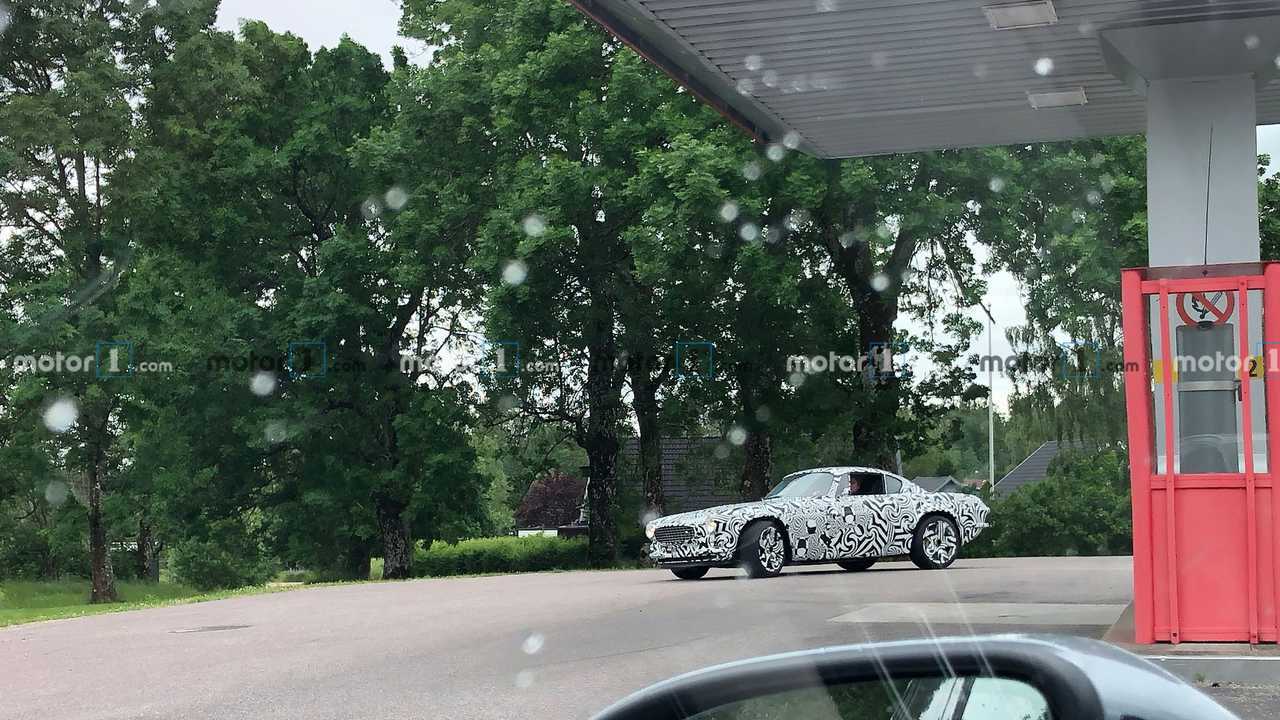 Volvo P1800, fotos espía
