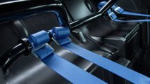 McLaren 620R, le cinture di sicurezza