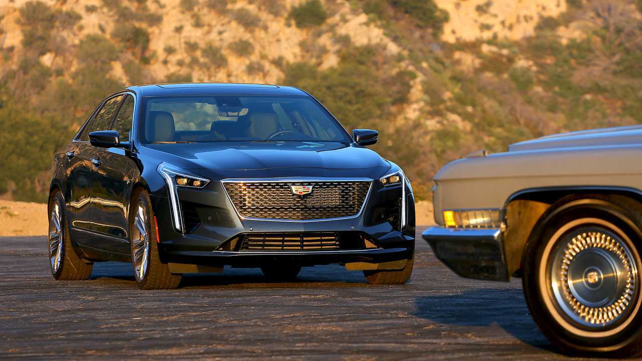 2019 Cadillac CT6 Platinum Blackwing: Feature
