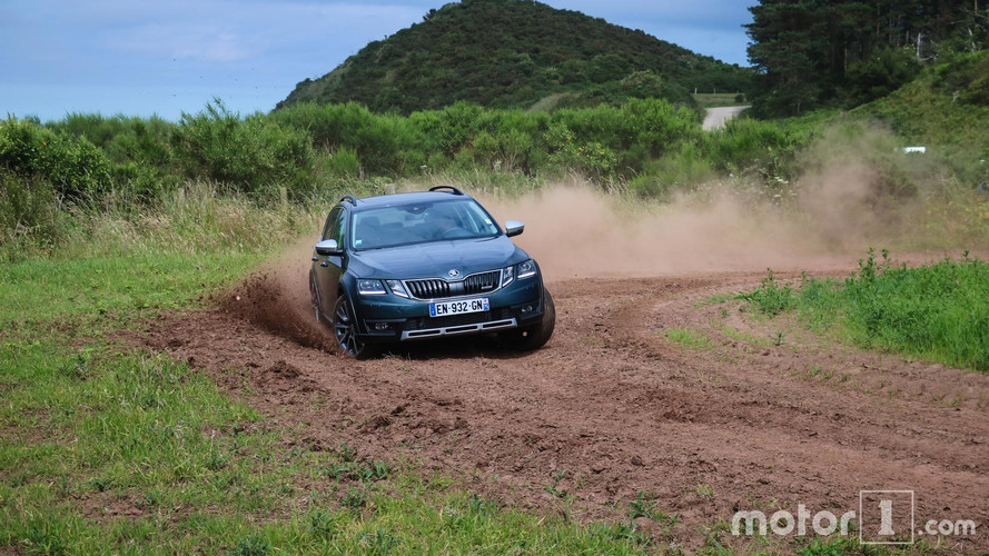 Road Trip Skoda Octavia Scout Ecosse