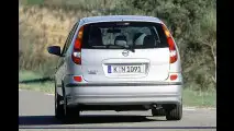 Nissan packt drauf