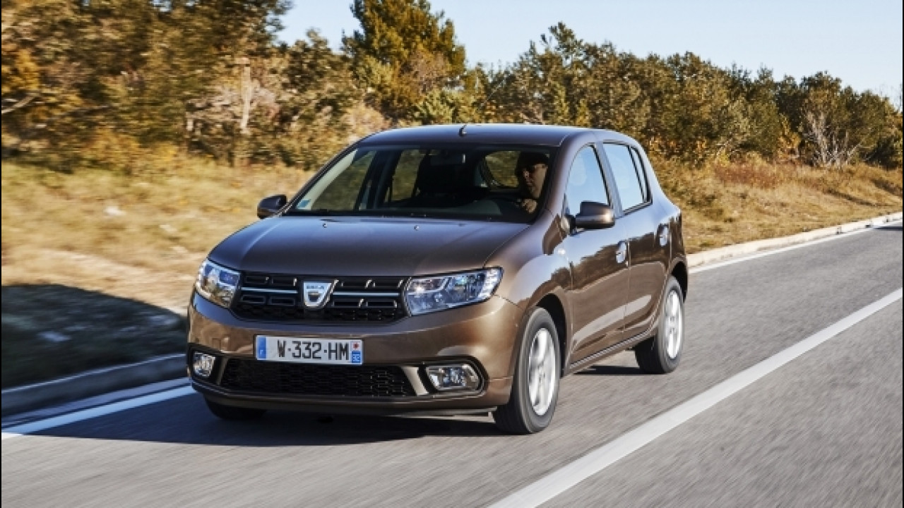[Copertina] - Dacia Sandero, fa la preziosa ma resta 