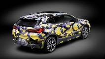 BMW X2 dijital kamuflaj