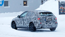 Nuova BMW Serie 1, le foto spia sulla neve