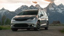 2020 Chrysler Pacifica Red S Edition