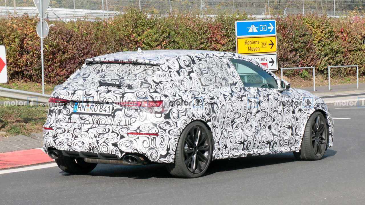Audi RS 3 (2020): Neue Erlkönigfotos